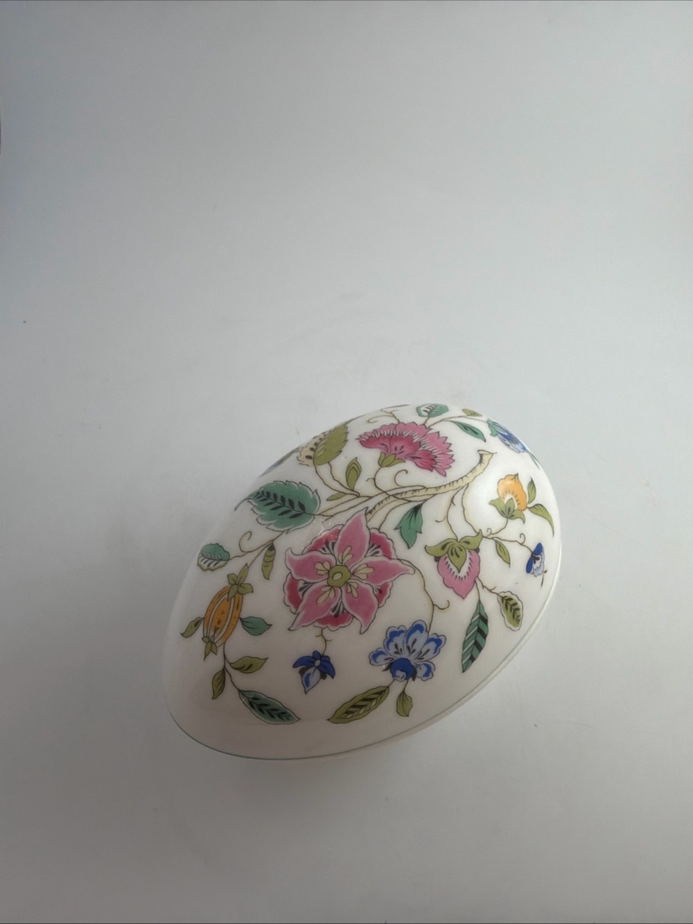 Minton Fine Bone China Lidded Egg Shaped Trinket Dish Haddon Hall